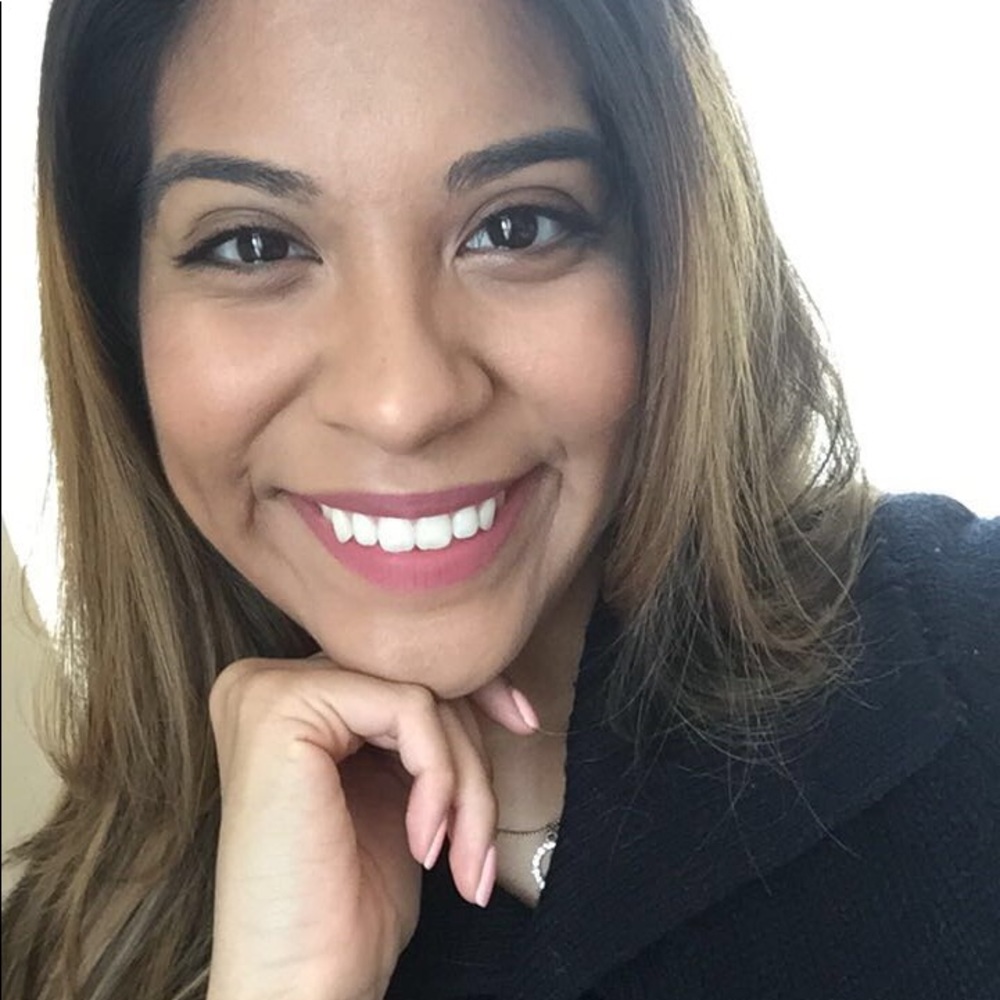 Meet your Posher, Stephanie